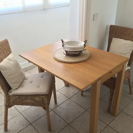 Sunny Cap View Terrace With Sea Views And Aircon شقة *