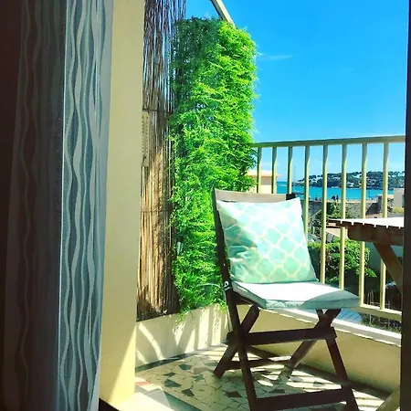 شقة Sunny Cap View Terrace With Sea Views And Aircon *