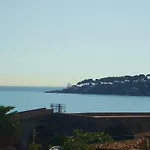 Sunny Cap View Terrace With Sea Views And Aircon
