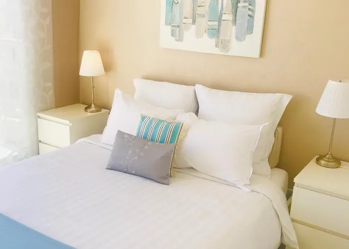 公寓 Sunny Cap View Terrace With Sea Views And Aircon 昂蒂布