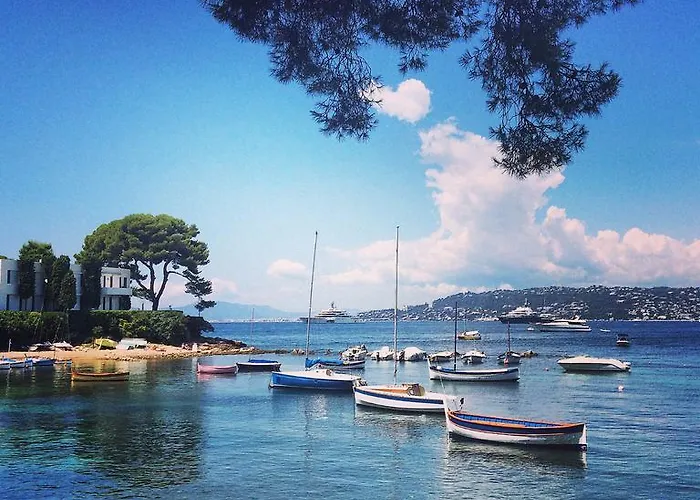 Sunny Cap View Terrace With Sea Views And Aircon * Antibes